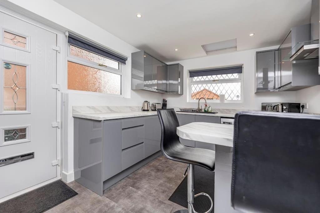 Luxurious Detached